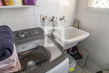 Apartamento à venda com 52m², 2 quartos e 1 vaga Apartamento à venda com 52m², 2 quartos e 1 vagaÁrea de Serviço