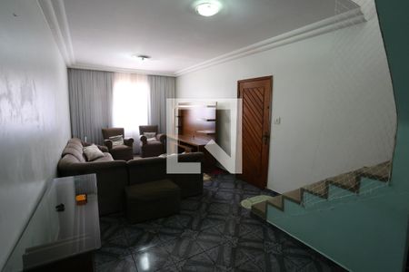 Sala de casa à venda com 3 quartos, 190m² em Itaquera, São Paulo