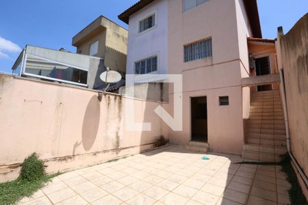 Casa à venda com 190m², 3 quartos e 4 vagasQuintal