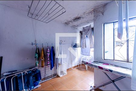 Casa à venda com 300m², 4 quartos e 3 vagasQuarto de Serviço