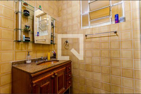 Casa à venda com 300m², 4 quartos e 3 vagasBanheiro Social