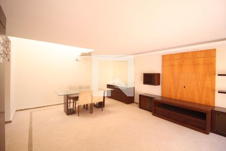 Cozinha de casa à venda com 4 quartos, 300m² em Água Fria, São Paulo