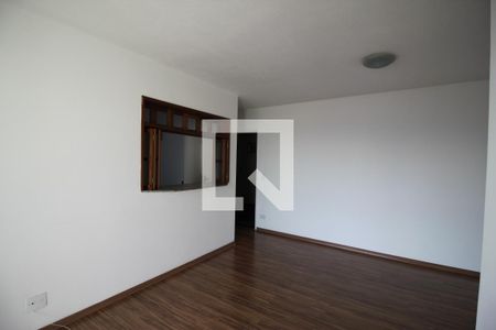 Sala de Apartamento com 2 quartos, 65m² Vila Campo Grande