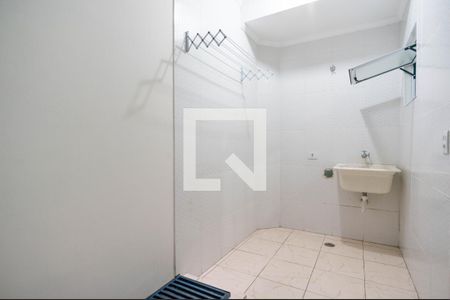 Casa de condomínio para alugar com 40m², 1 quarto e sem vaga Casa de condomínio para alugar com 40m², 1 quarto e sem vagaÁrea de Serviço