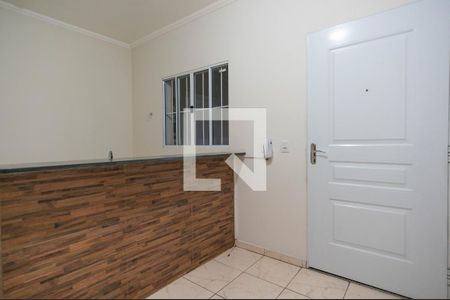 Sala de casa de condomínio para alugar com 1 quarto, 40m² em Vila São Vicente, São Paulo