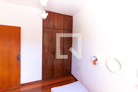 Casa à venda com 110m², 3 quartos e 2 vagas Casa à venda com 110m², 3 quartos e 2 vagasQuarto 2