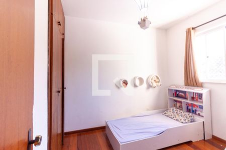 Casa à venda com 110m², 3 quartos e 2 vagas Casa à venda com 110m², 3 quartos e 2 vagasQuarto 2