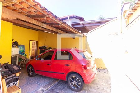 Casa à venda com 110m², 3 quartos e 2 vagas Casa à venda com 110m², 3 quartos e 2 vagasGaragem