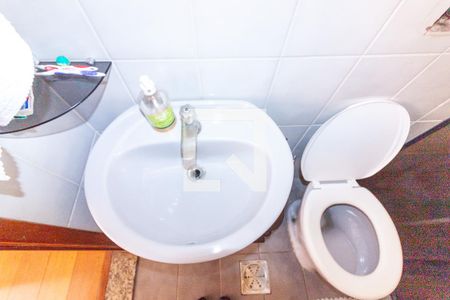 Casa à venda com 110m², 3 quartos e 2 vagas Casa à venda com 110m², 3 quartos e 2 vagasBanheiro