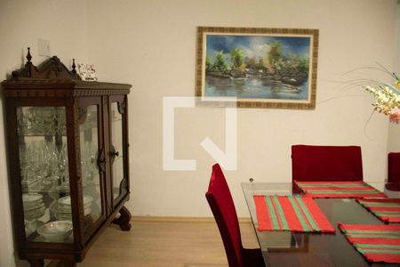 Casa para alugar com 450m², 3 quartos e 6 vagasCopa