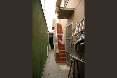 Casa para alugar com 450m², 3 quartos e 6 vagasBanheiro de Serviço