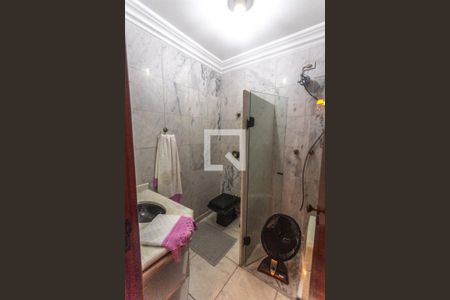 Casa à venda com 503m², 4 quartos e 4 vagas Casa à venda com 503m², 4 quartos e 4 vagasBanheiro suíte 1