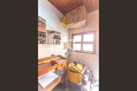 Casa à venda com 503m², 4 quartos e 4 vagas Casa à venda com 503m², 4 quartos e 4 vagasDepósito