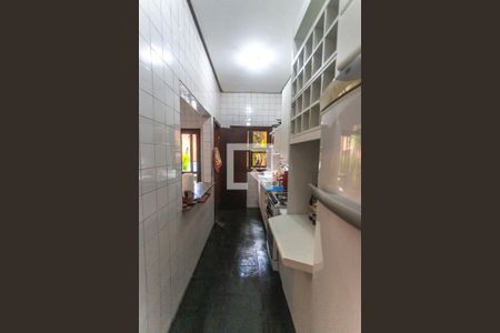 Casa à venda com 503m², 4 quartos e 4 vagas Casa à venda com 503m², 4 quartos e 4 vagasCozinha salão