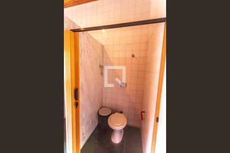 Casa à venda com 503m², 4 quartos e 4 vagas Casa à venda com 503m², 4 quartos e 4 vagasVestiário