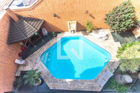 Casa à venda com 503m², 4 quartos e 4 vagas Casa à venda com 503m², 4 quartos e 4 vagasQuintal