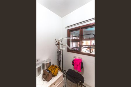 Casa à venda com 503m², 4 quartos e 4 vagas Casa à venda com 503m², 4 quartos e 4 vagasQuarto de serviço