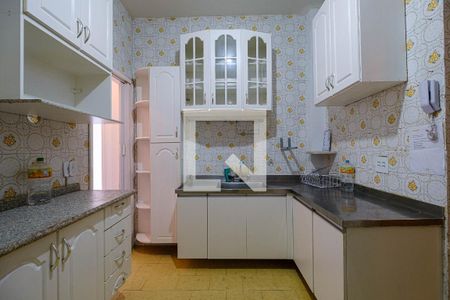 Apartamento à venda com 120m², 3 quartos e 1 vagaCozinha