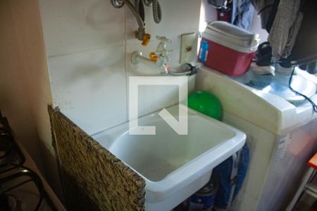 Área de Serviço de apartamento para alugar com 2 quartos, 62m² em Centro, Nilópolis