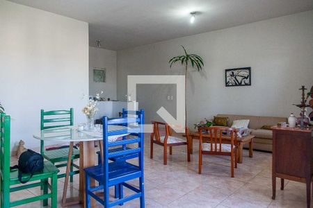 Sala de casa para alugar com 3 quartos, 235m² em Jardim da Fonte, Jundiaí