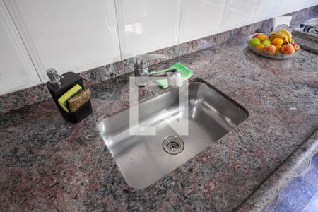 Casa à venda com 250m², 4 quartos e 4 vagasCozinha