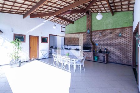 Casa à venda com 250m², 4 quartos e 4 vagasÁrea Gourmet