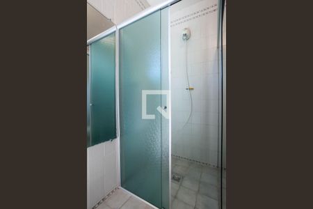 Casa à venda com 250m², 4 quartos e 4 vagasBanheiro e sauna