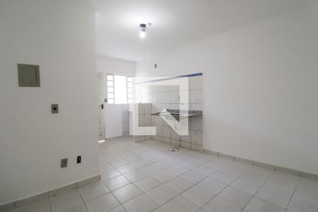 Kitnet de kitnet/studio para alugar com 1 quarto, 39m² em Setor Leste Universitário, Goiânia