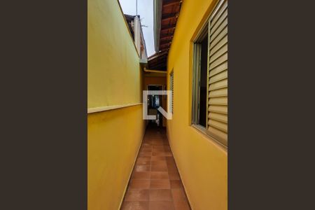 Casa para alugar com 90m², 2 quartos e 2 vagas Casa para alugar com 90m², 2 quartos e 2 vagasCorredor