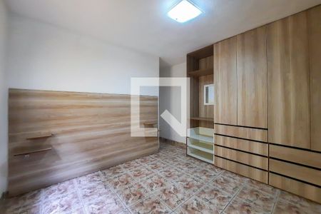 Casa para alugar com 90m², 2 quartos e 2 vagas Casa para alugar com 90m², 2 quartos e 2 vagasQuarto 2