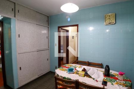 Casa à venda com 171m², 4 quartos e 4 vagasCasa 1 - Cozinha