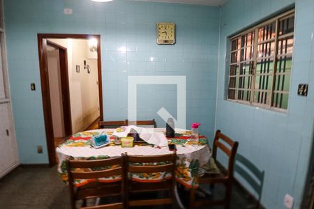 Casa à venda com 171m², 4 quartos e 4 vagasCasa 1 - Cozinha