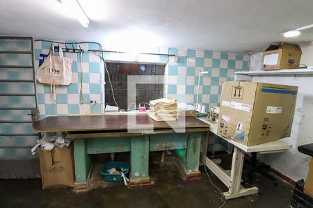 Casa à venda com 171m², 4 quartos e 4 vagasCasa 1 - Área de serviço