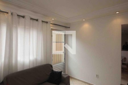 Sala de casa à venda com 3 quartos, 111m² em Jardim Sapopemba, São Paulo