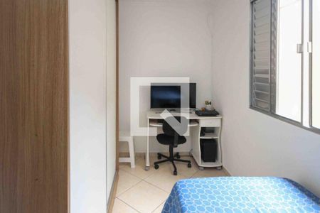 Quarto de casa à venda com 3 quartos, 111m² em Jardim Sapopemba, São Paulo