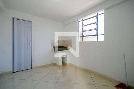 Casa à venda com 36m², 1 quarto e sem vagaÁrea de serviço