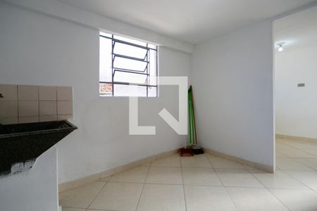 Casa à venda com 36m², 1 quarto e sem vagaÁrea de serviço