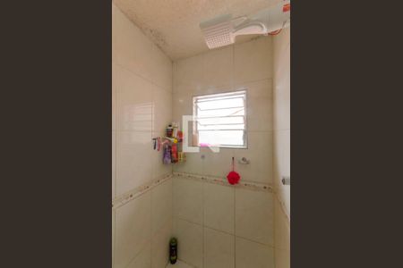 Casa à venda com 225m², 2 quartos e 1 vagaBanheiro