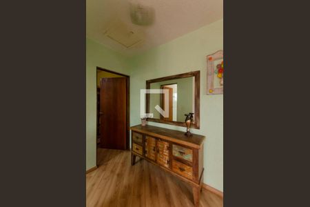 Casa à venda com 225m², 2 quartos e 1 vagaHall