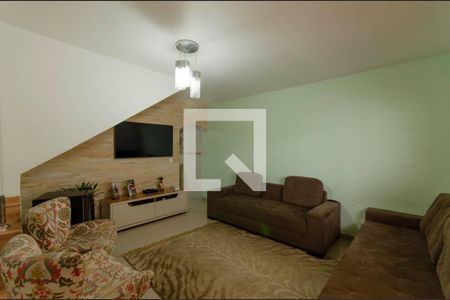 Sala de casa à venda com 2 quartos, 225m² em Parque Boturussu, São Paulo