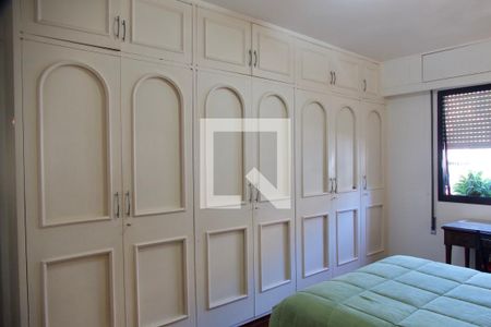 Apartamento à venda com 180m², 4 quartos e 2 vagasSuíte 