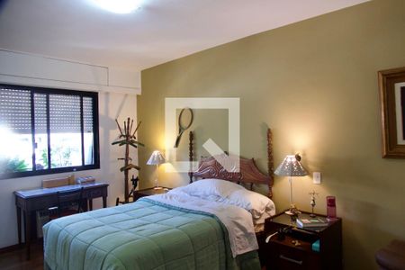 Apartamento à venda com 180m², 4 quartos e 2 vagasSuíte 