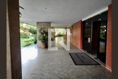 Apartamento à venda com 180m², 4 quartos e 2 vagasÁrea Comum - Playground