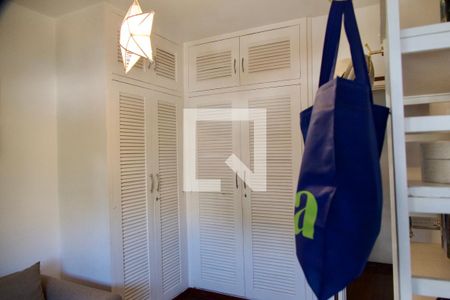 Apartamento à venda com 180m², 4 quartos e 2 vagasQuarto 3