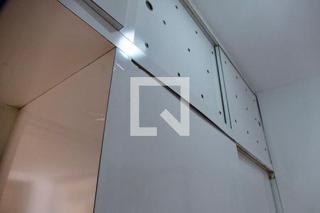 Apartamento à venda com 180m², 4 quartos e 2 vagasQuarto serviço 1