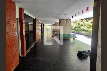 Apartamento à venda com 180m², 4 quartos e 2 vagasÁrea Comum - Playground