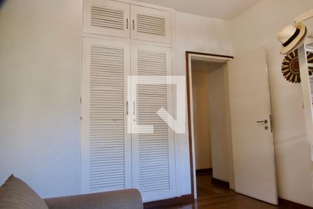Apartamento à venda com 180m², 4 quartos e 2 vagasQuarto 3