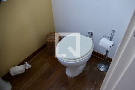 Apartamento à venda com 180m², 4 quartos e 2 vagasLavabo 
