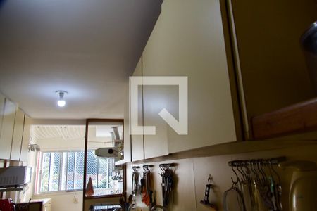 Apartamento à venda com 180m², 4 quartos e 2 vagasCozinha 