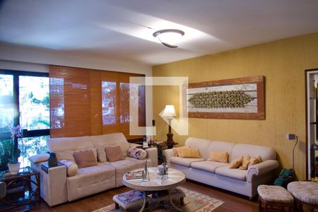 Apartamento à venda com 180m², 4 quartos e 2 vagasSala 